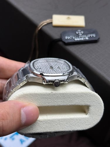 ساعة باتيك فيليب نوتيلوس هاي كوالتي