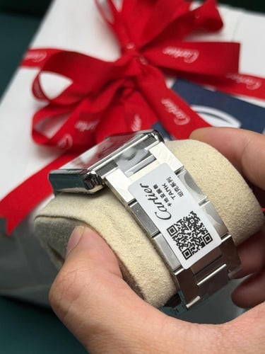 ساعة كارتير تانك سولو XL سوبر كلون