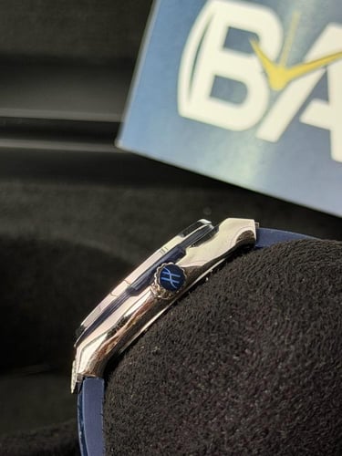 ساعة هوبلو نسائية كلاسيك فيوجن مقاس ٣٣ سوبر كلون