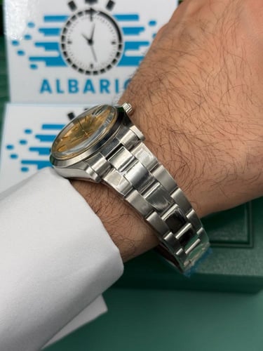 ساعة رولكس إصدار 1970 درجة اولى