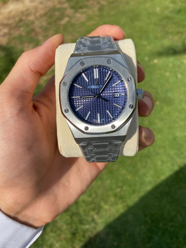 ساعة أوديمار بياجيه الدرجة الاولى