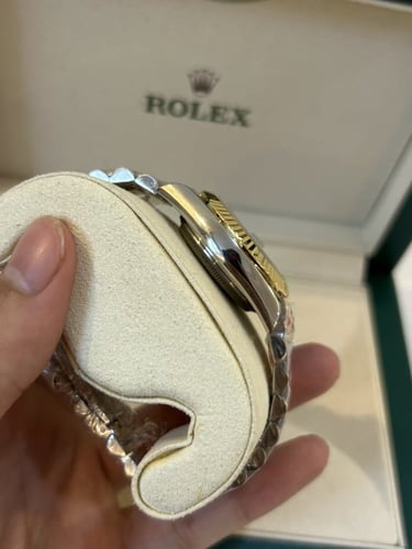 ساعة رولكس نسائية أوتماتيك كوبي 1