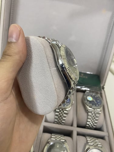 ساعة رولكس ديت جست رمادي فاتح كوبي سويس