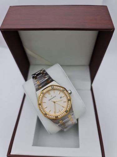 ساعة ادمر بياجيه الدرجة الاولى