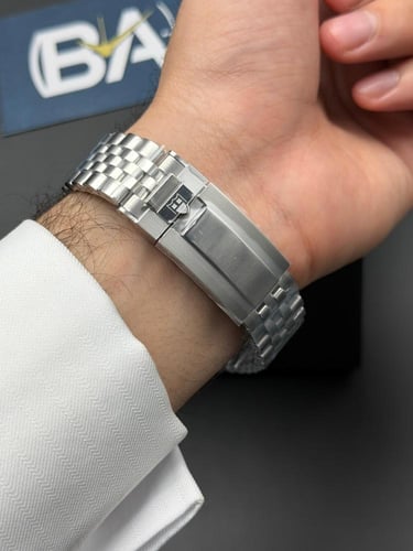 ساعة تيودور بلاك باي 54 سوبر كلون