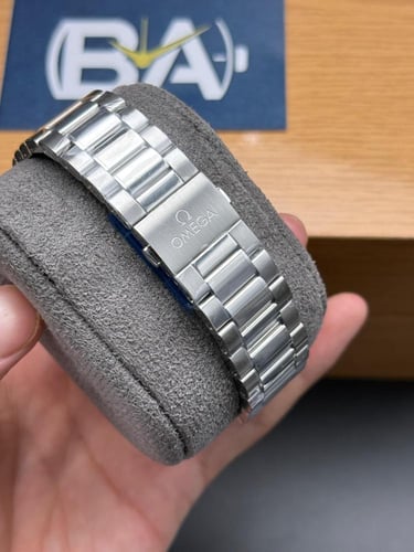 ساعة أوميقا سي ماستر سوبر كلون