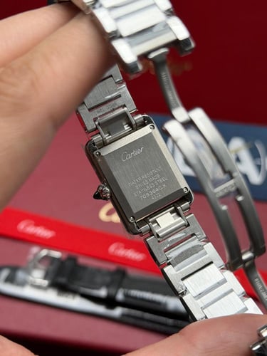 ساعة كارتير تانك موست مقاس 29.5 سوبر كلون
