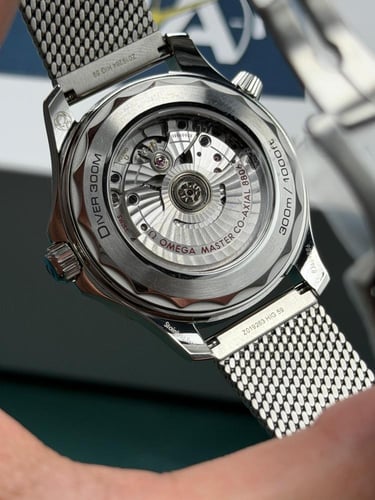 ساعة أوميقا سي ماستر سوبر كلون