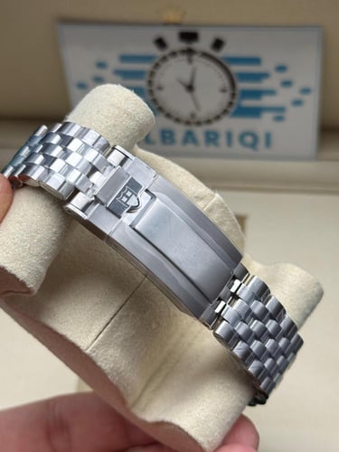 ساعة تيودور بلاك باي كرونو سوبر كلون