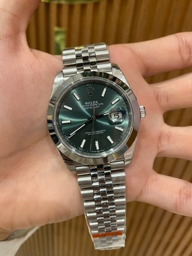 ساعة رولكس ديت جست الاخضر كوبي سويس