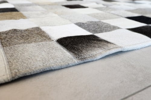 سجاد جلد بقري