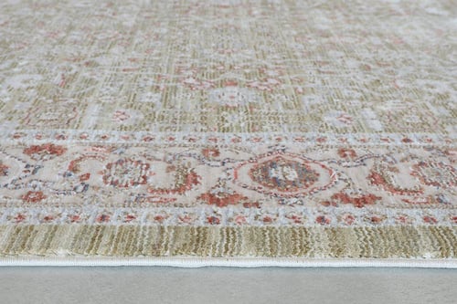 سجاد تركي/ VICTORIA