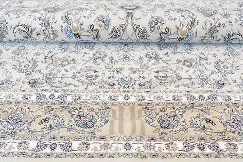 سجاد كلاسـيك فاخـر