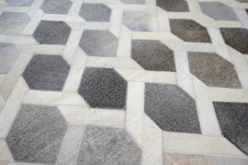 سجاد جلد بقري