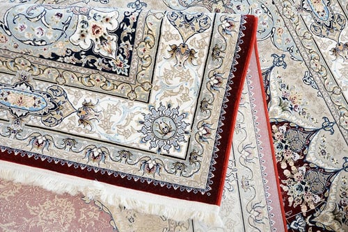 سجاد كلاسـيك فاخـر