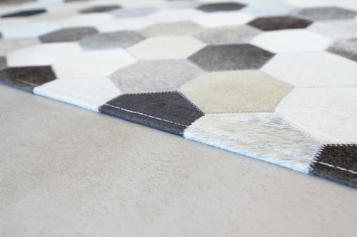 سجاد جلد بقري