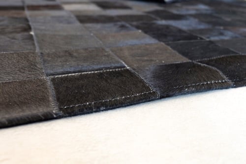 سجاد جلد بقري