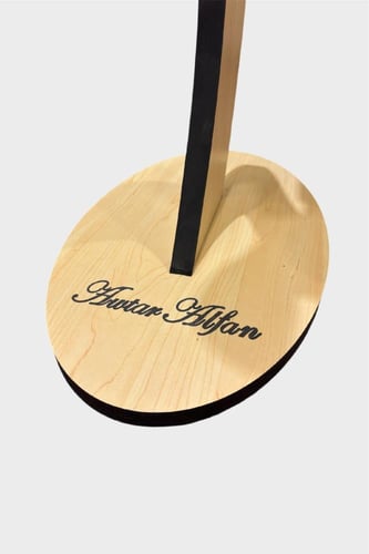 أستاند أرضي خشبي - أوتار الفن