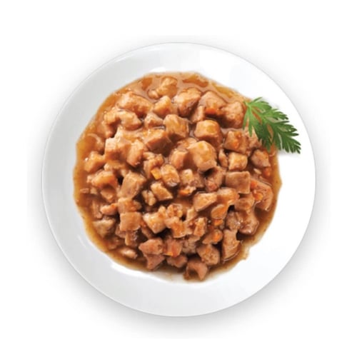 أكياس طعام للقطط بقطع الدجاج الطرية وكبد الدجاج في...