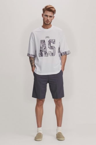 تيشرت براند تومر