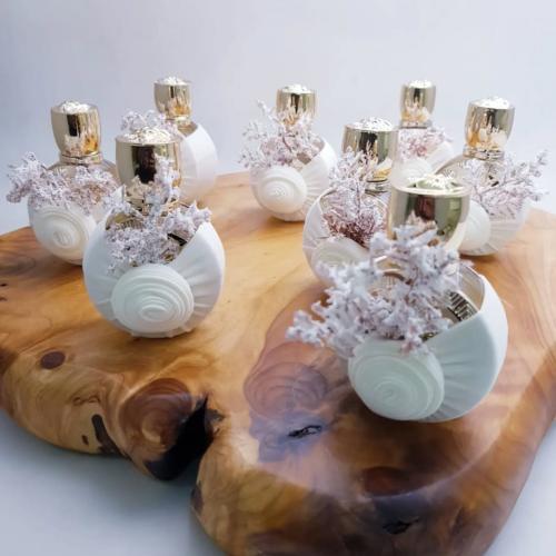 12حبة عطر مع الزينة