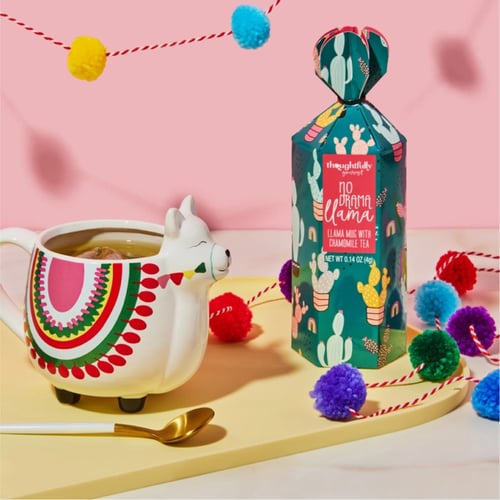 مجموعة كوب وشاي Llama Thoughtfully