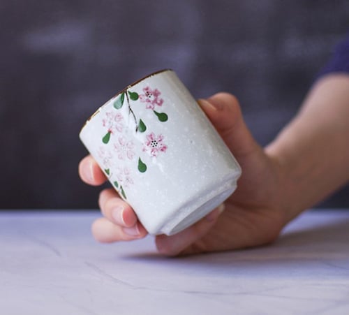 كوب قهوة فلات وايت Cherry