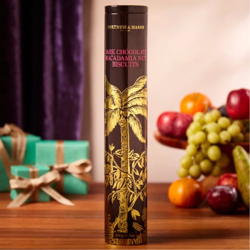 بسكويت الشوكولاته الداكنة والمكاداميا الفاخر Fortn...