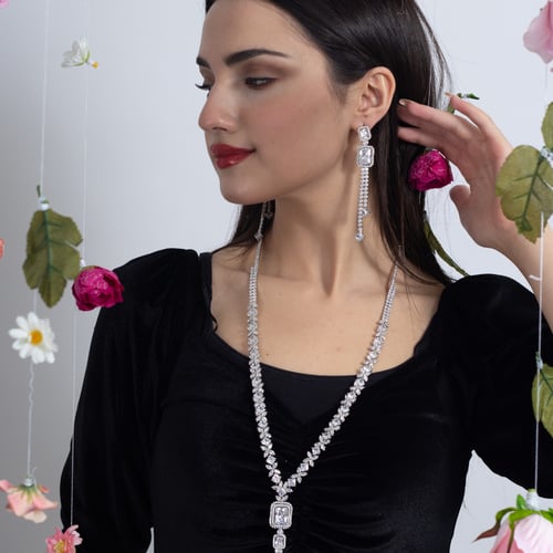 طقم زركون طويل مطلي بالبلاتين