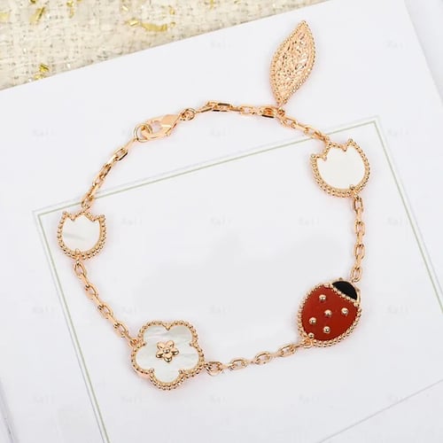 اسوارة فان كليف الدعسوقة