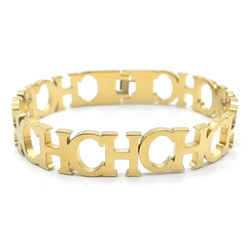 اسوارة ch بتصميم مستوحى من شانيل