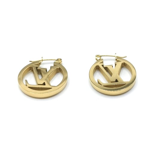 حلق ال في مطلي ذهب دائري بتصميم مستوحى من لويس فيت...