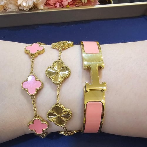 طقم اساور "بينكي" من متجر اي ان