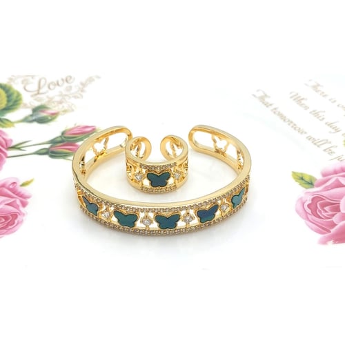 طقم خاتم واسوارة بتصميم فراشات لون اخضر