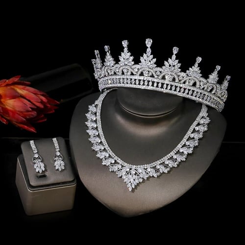 طقم زركون فخم مع تاح عروسه ملكي عدد 5 قطع