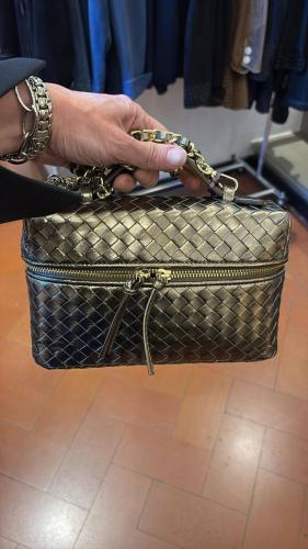 بوتيقا قوتي