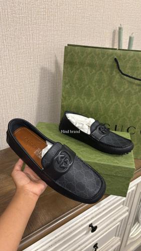 لوفر قوتشي رجالي