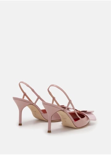 كعب كارولينا هيريرا