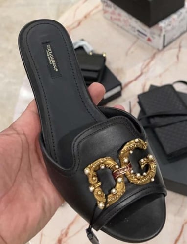 صندل دولتشي اند غابانا