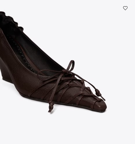 كعب توري بورش