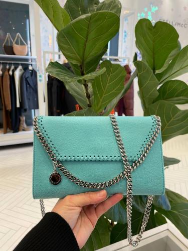 ستيلا مكارتيني