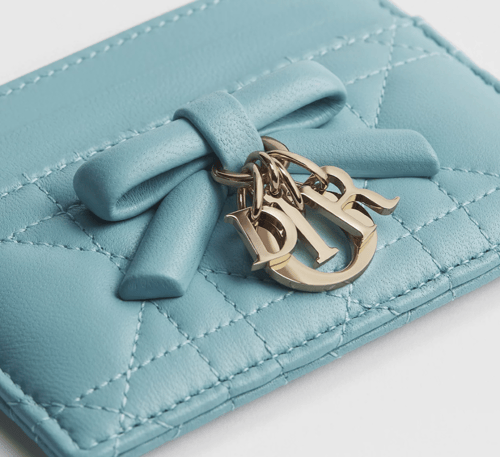 كارد هولدر ديور