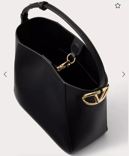 فلانتينو اوتليت