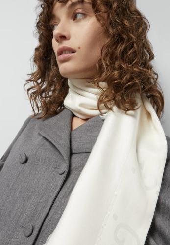 سكارف قوتشي حرير