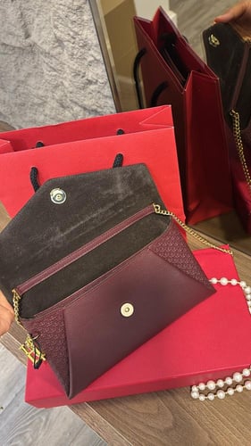 كارولينا هيريرا كروس بودي