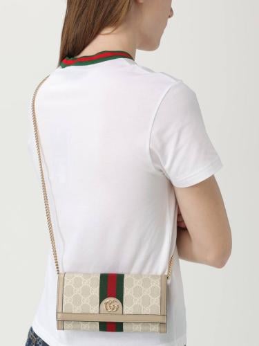 قوتشي كروس بودي