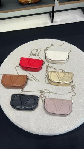 فلانتينو اوتلت