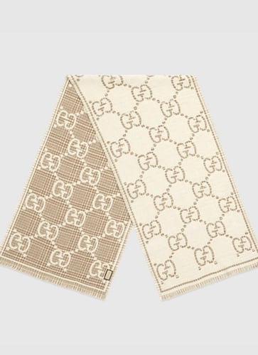 سكارف قوتشي