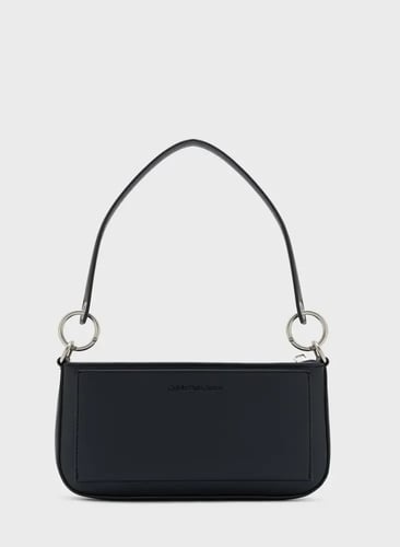 كالفن كلاين