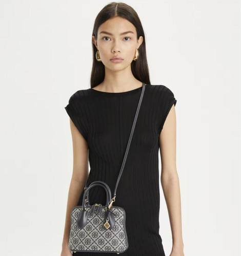 توري بورش الاكثر طلبا